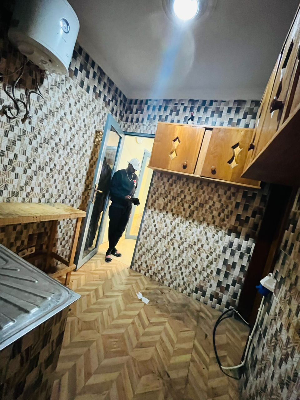 scaled_1001893918 Appartement à Louer – Lingwala, Kinshasa