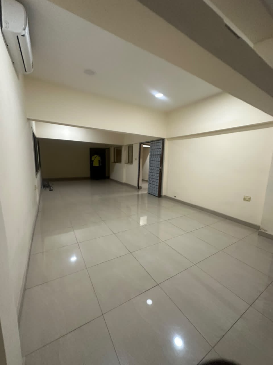 Bureau à Louer – Gombe, Kinshasa