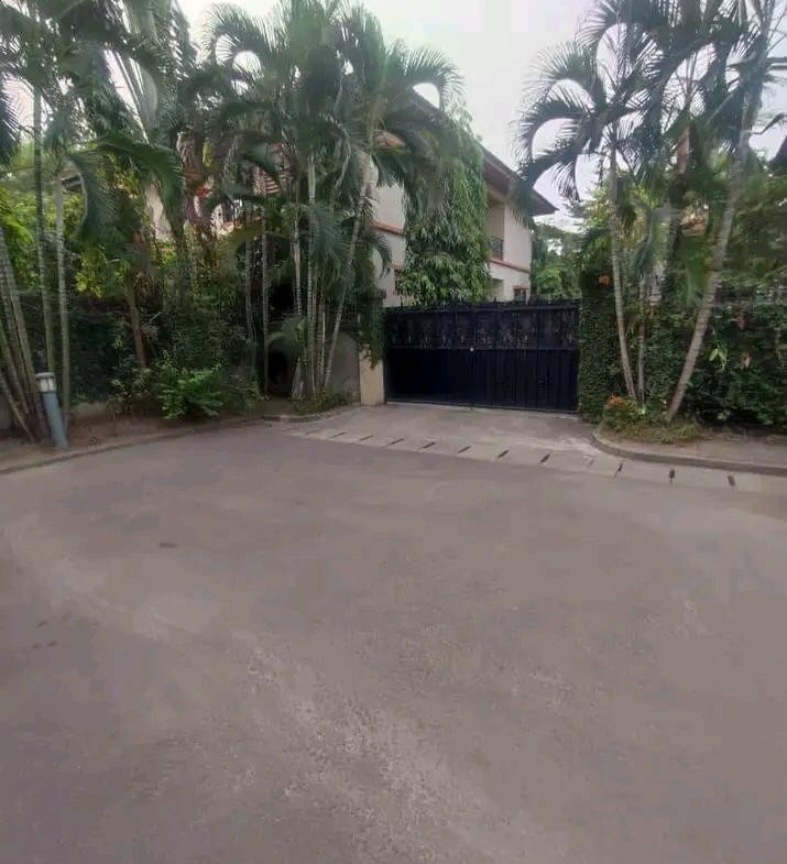 Villa à Vendre – Bandalungwa, Kinshasa