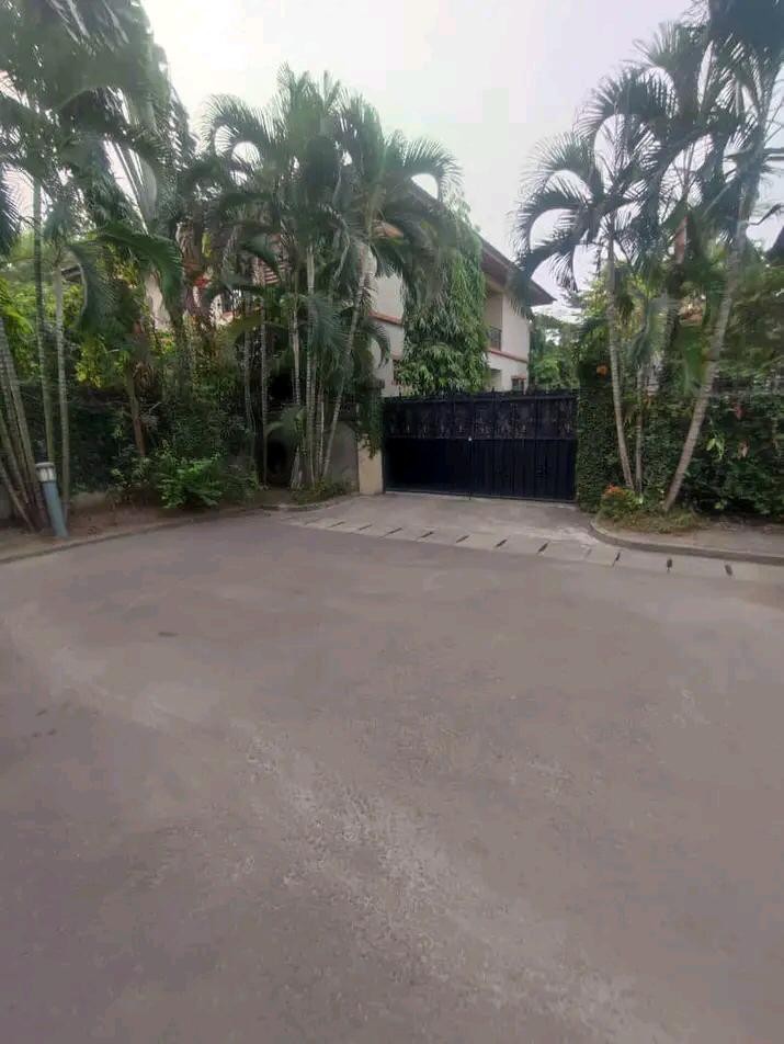 Villa à Vendre – Bandalungwa, Kinshasa