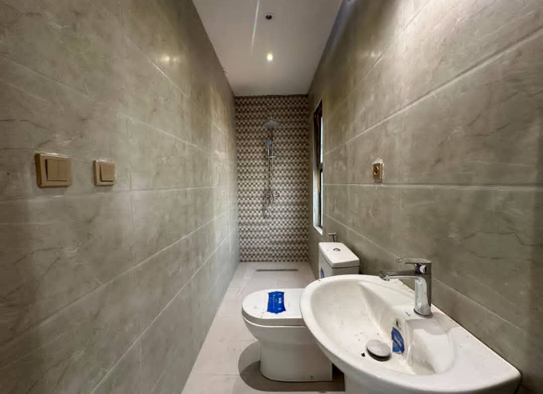 Maison à Louer – Gombe, Kinshasa