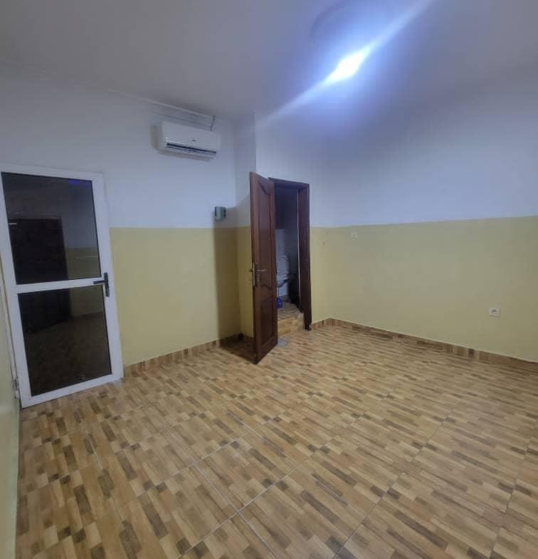 Appartement à Louer – Kasa-Vubu, Kinshasa