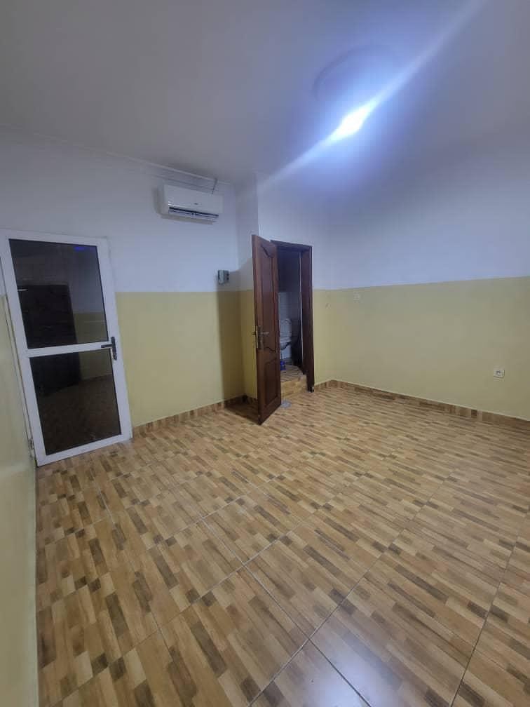Appartement à Louer – Kasa-Vubu, Kinshasa