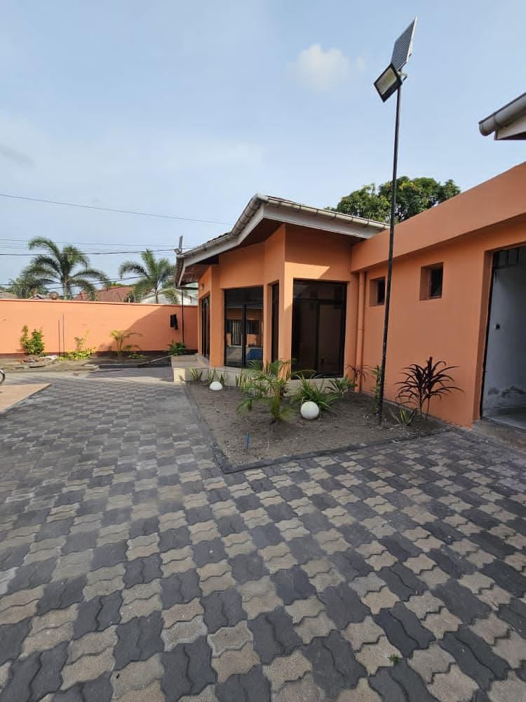 Villa à Louer – Ngaliema, Kinshasa