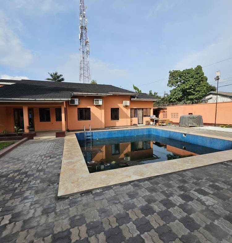 Villa à Louer – Ngaliema, Kinshasa