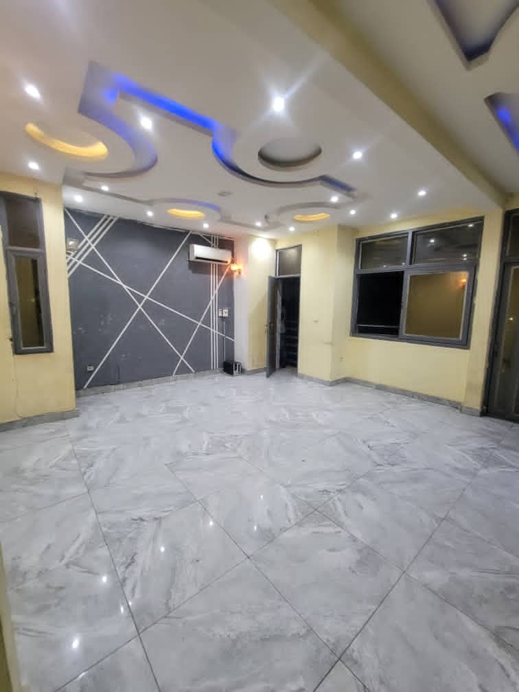 Appartement à Louer – Matonge, Kinshasa