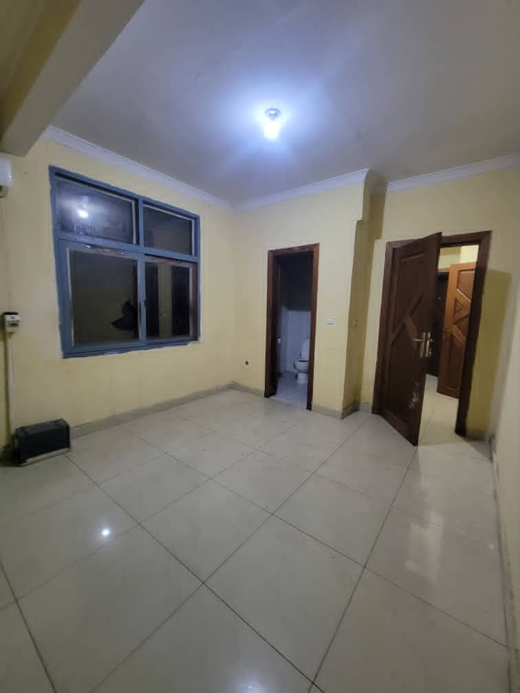 Appartement à Louer – Matonge, Kinshasa
