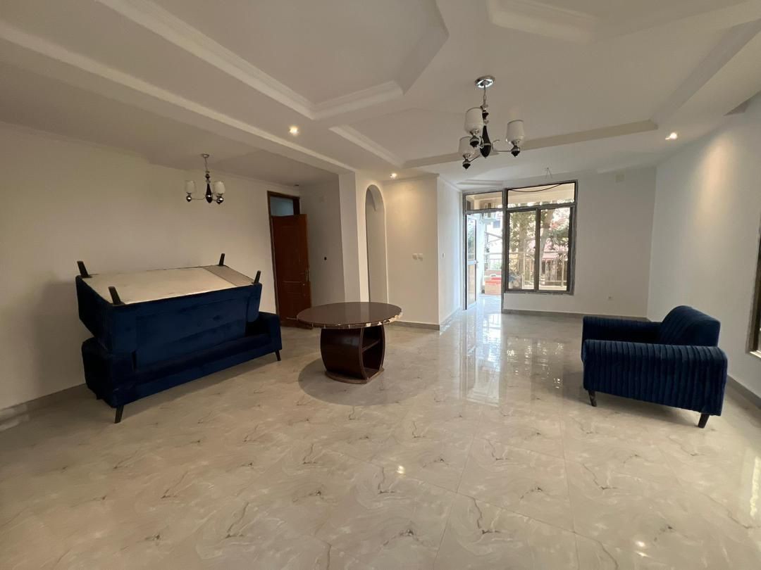 scaled_1001921460 Appartement à Louer – Ngaliema, Kinshasa