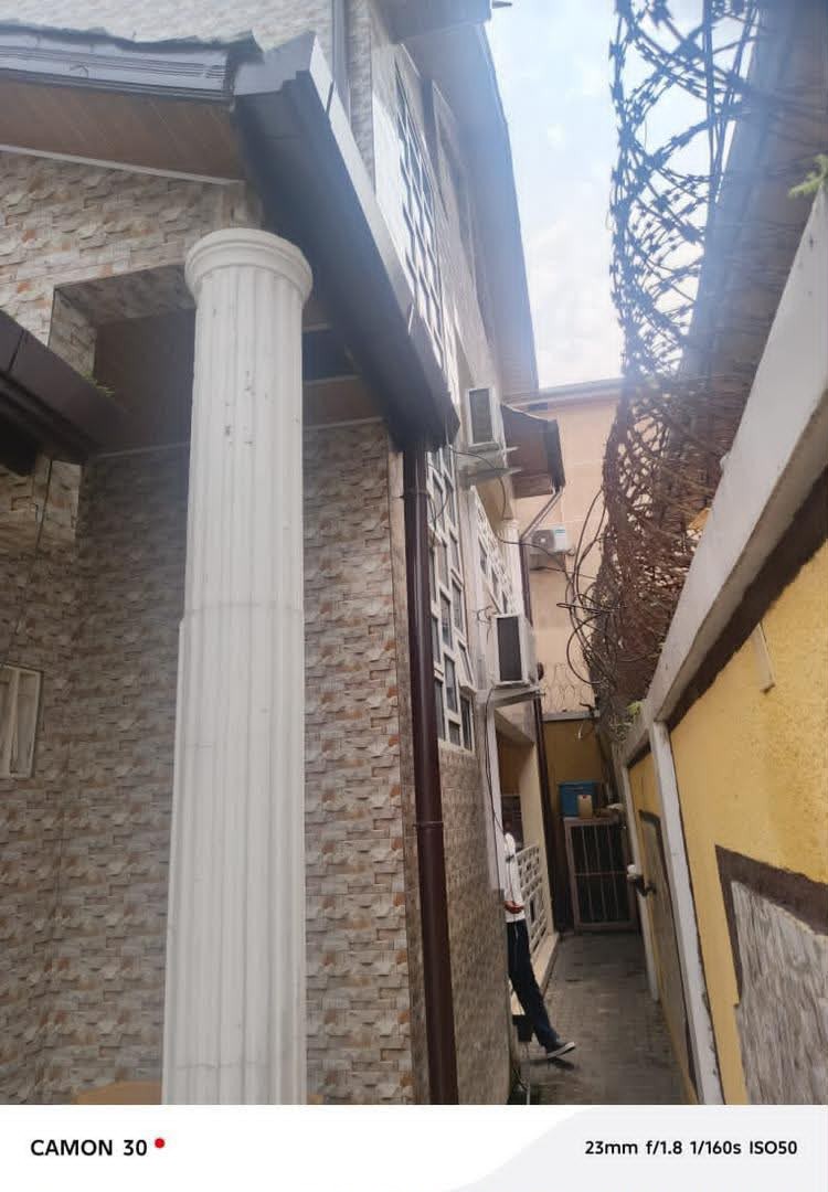 Immeuble à Vendre – Ngaliema, Kinshasa