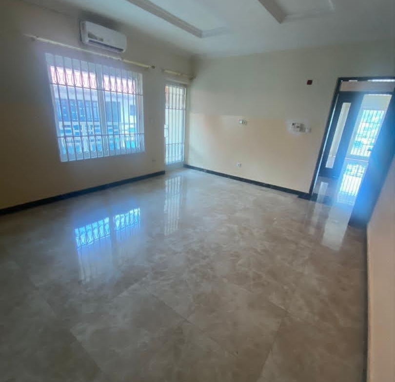 Immeuble à Vendre – Ngaliema, Kinshasa