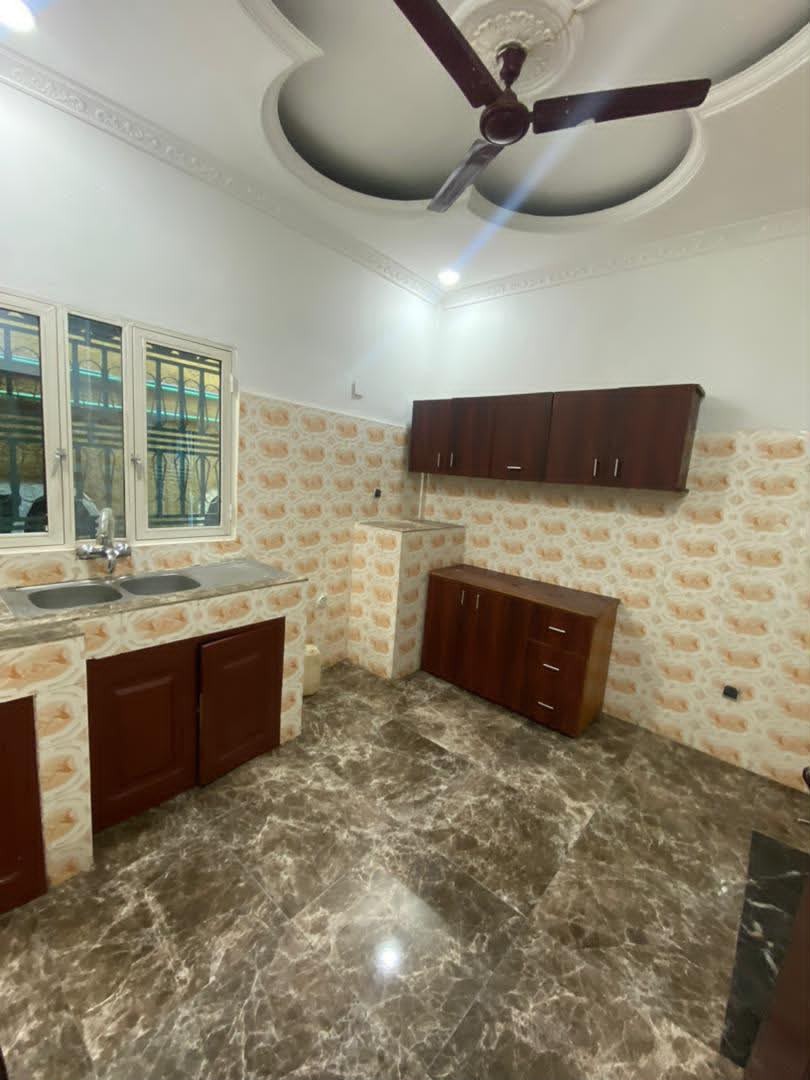 Immeuble à Vendre – Ngaliema, Kinshasa