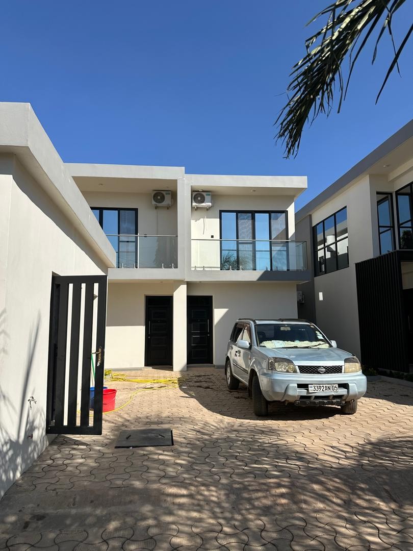 scaled_1001952964 Appartement à Louer – Golf, Lubumbashi