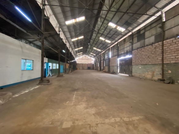 Entrepôt à louer – ngaliema, kinshasa
