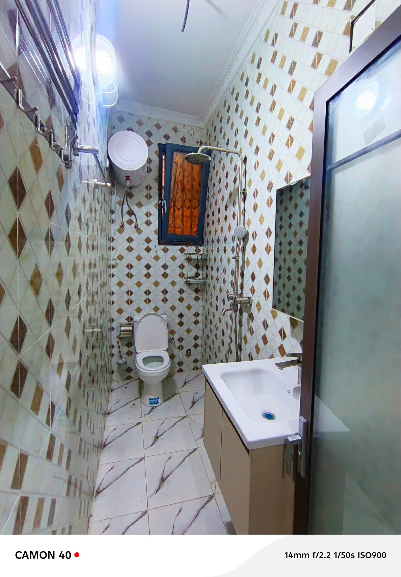 scaled_1001962201 Appartement à Louer – Bandalungwa, Kinshasa