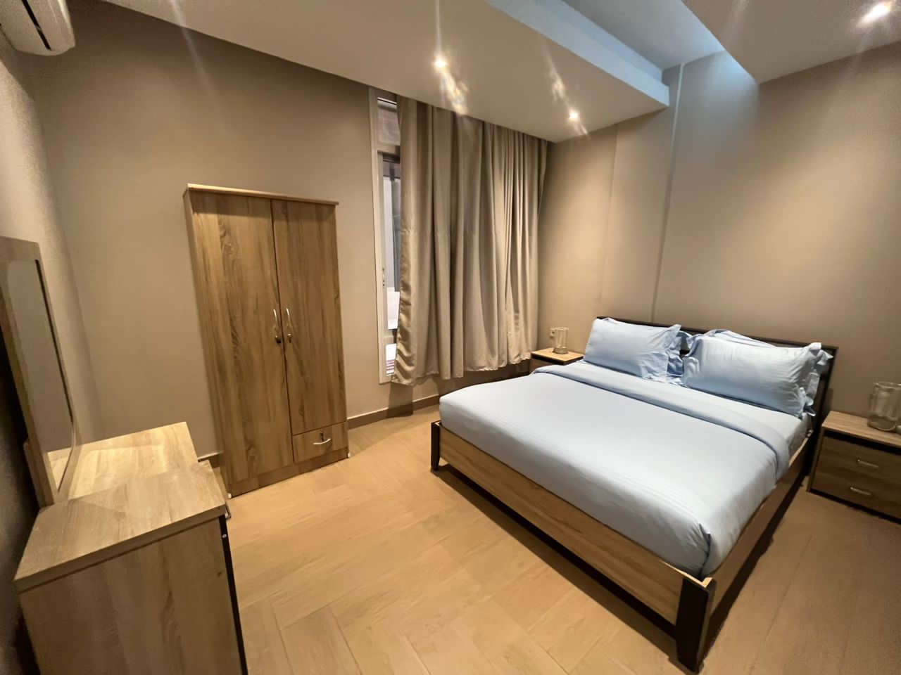 Duplex Meublé à Louer – Kintambo, Kinshasa