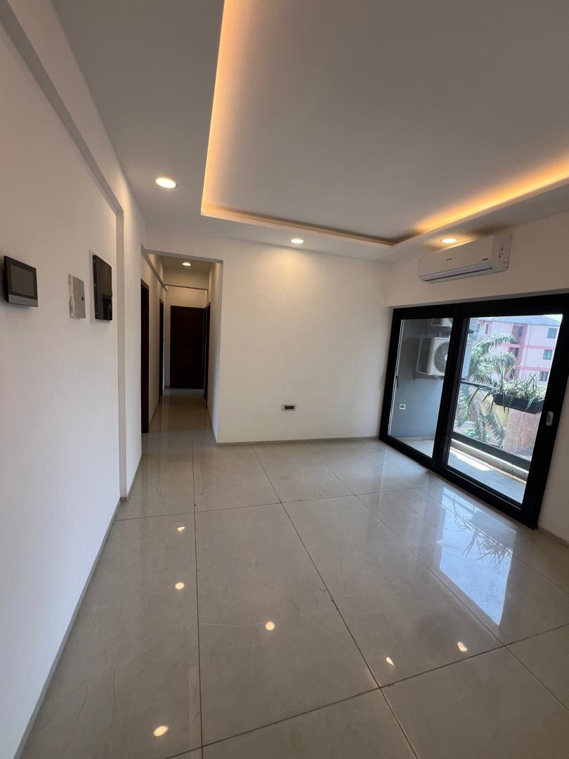 Immeuble à Louer – Gombe, Kinshasa