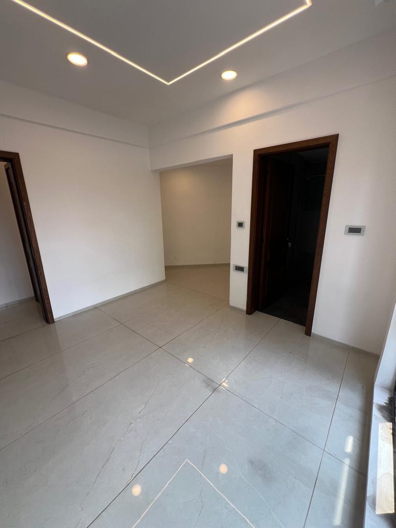 Immeuble à Louer – Gombe, Kinshasa