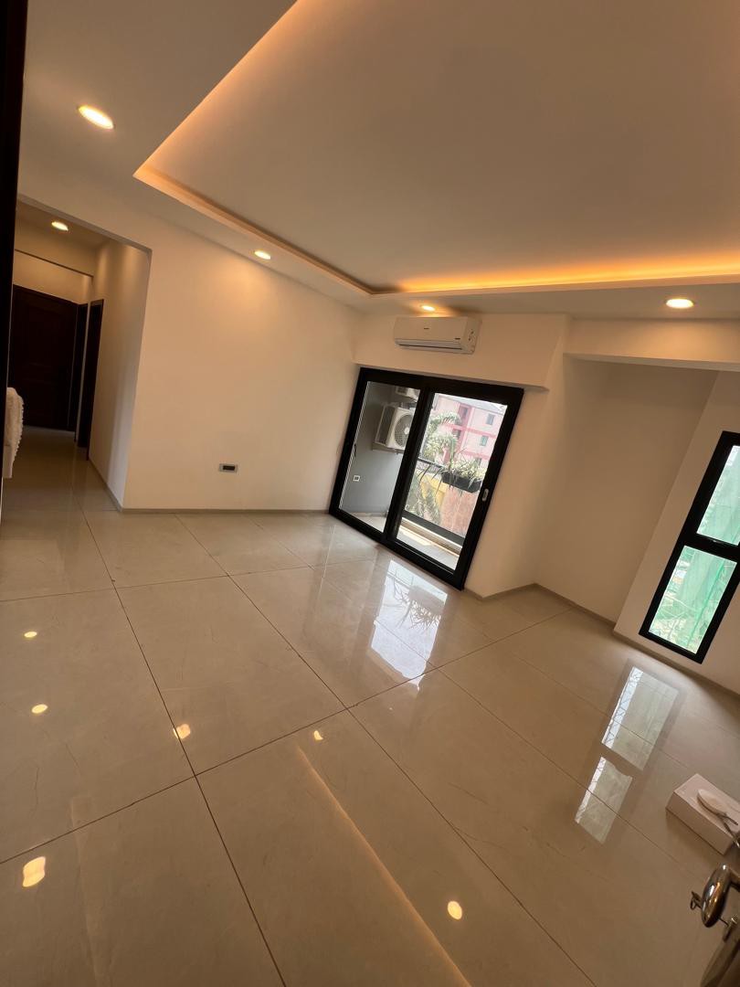 Immeuble à Louer – Gombe, Kinshasa