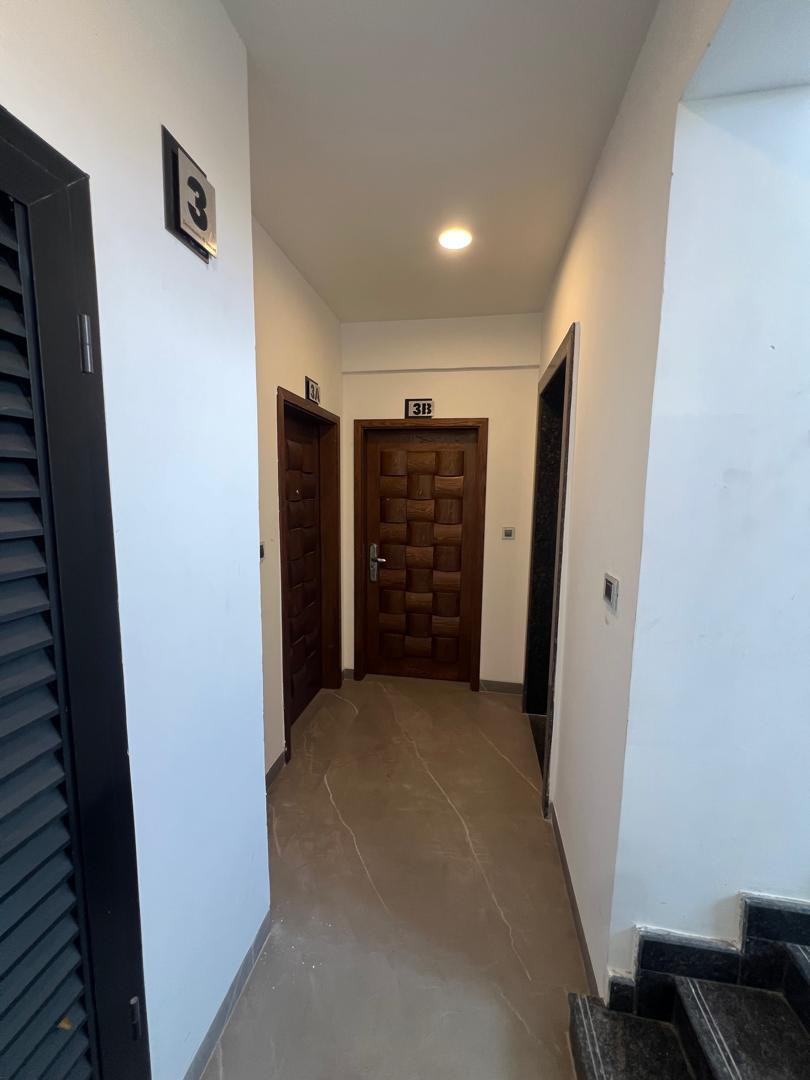 Immeuble à Louer – Gombe, Kinshasa