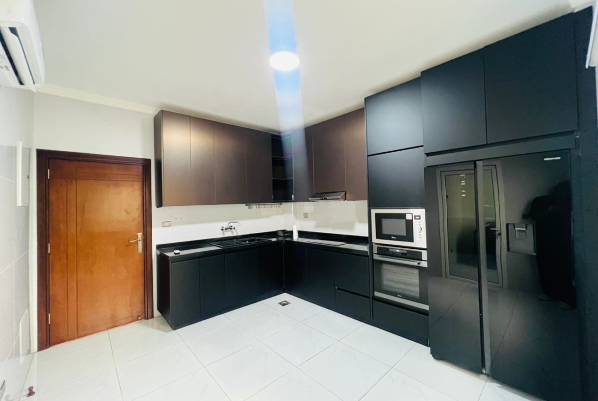 Appartement à Vendre – Gombe, Kinshasa