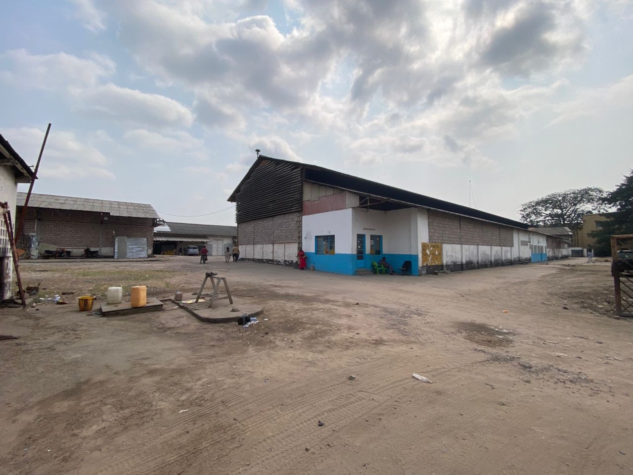 Entrepôt à Louer – Ngaliema, Kinshasa