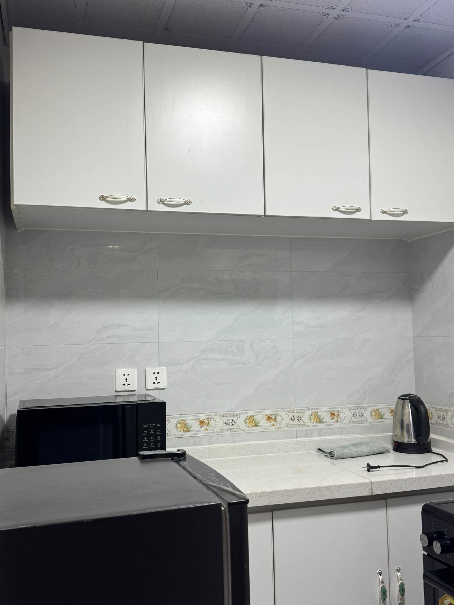 scaled_1001962640 Appartement Meublé à Louer – Gombe, Kinshasa