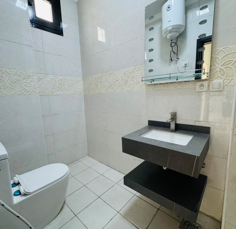 Appartement à Louer – Kasa-Vubu, Kinshasa