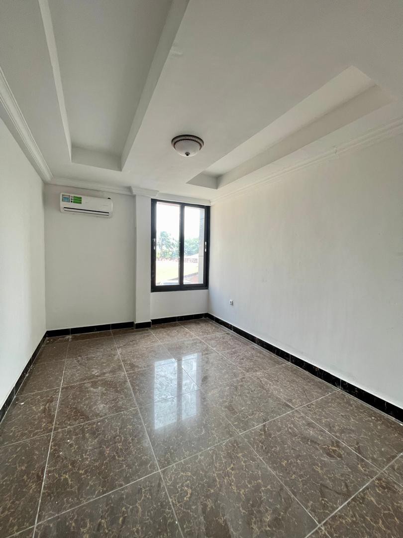 scaled_1001971078 Appartement à Louer – Ngaliema, Kinshasa