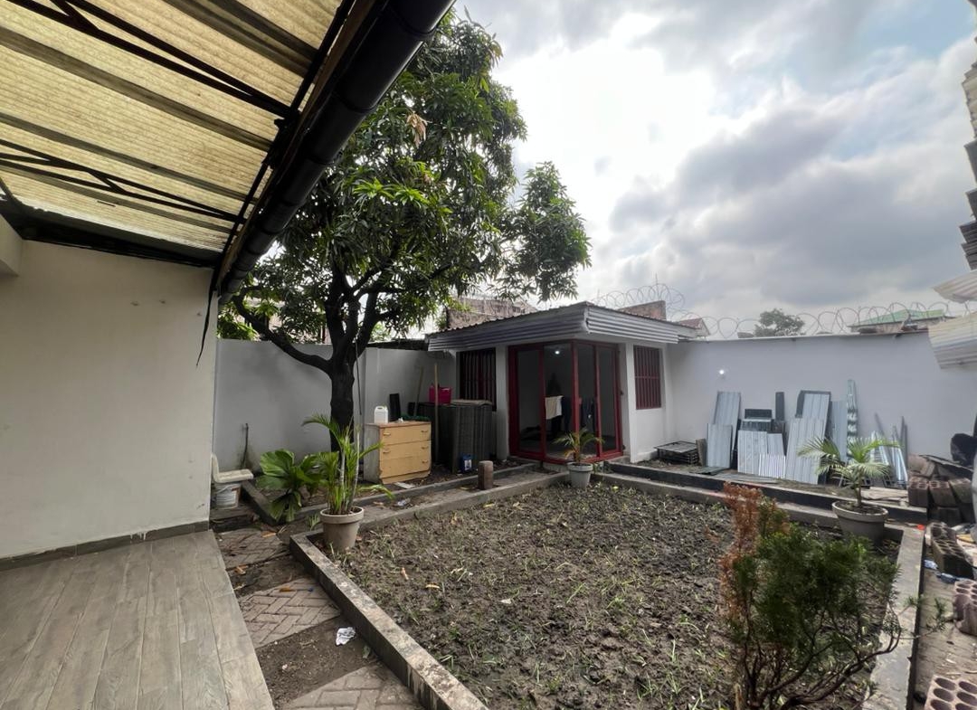 Maison à Louer – Lingwala, Kinshasa
