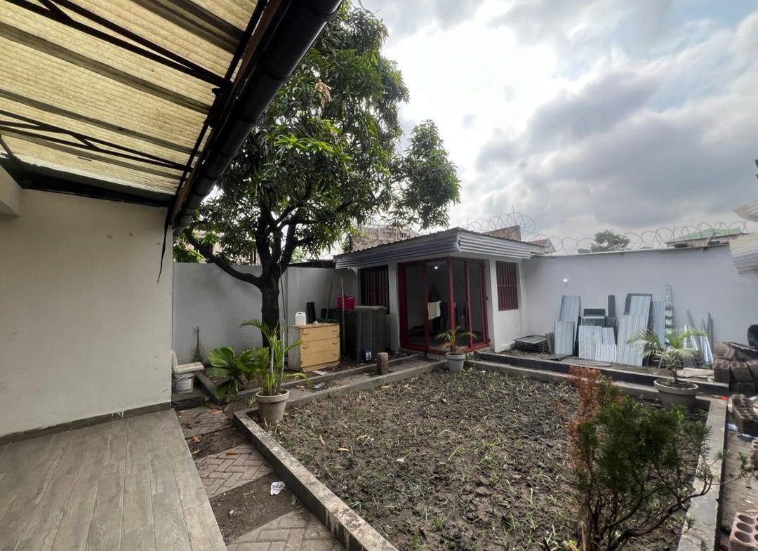 Maison à Louer – Lingwala, Kinshasa