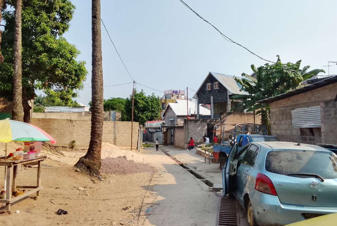 Parcelle-Terrain à Vendre – Mont-Ngafula, Kinshasa