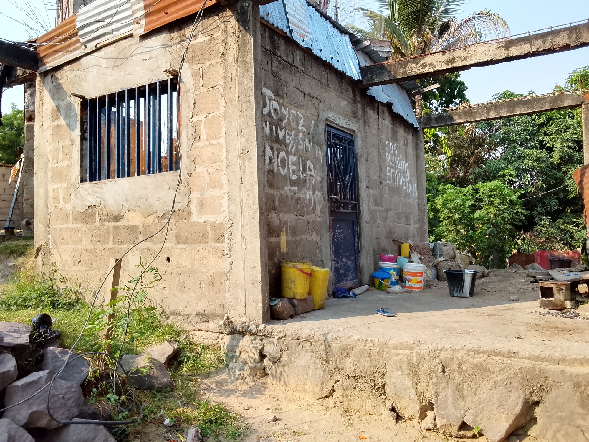 Parcelle-Terrain à Vendre – Mont-Ngafula, Kinshasa