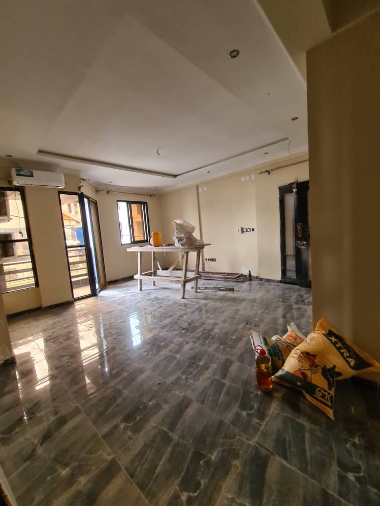 scaled_1004255109 Appartement à Vendre – Lingwala, Kinshasa