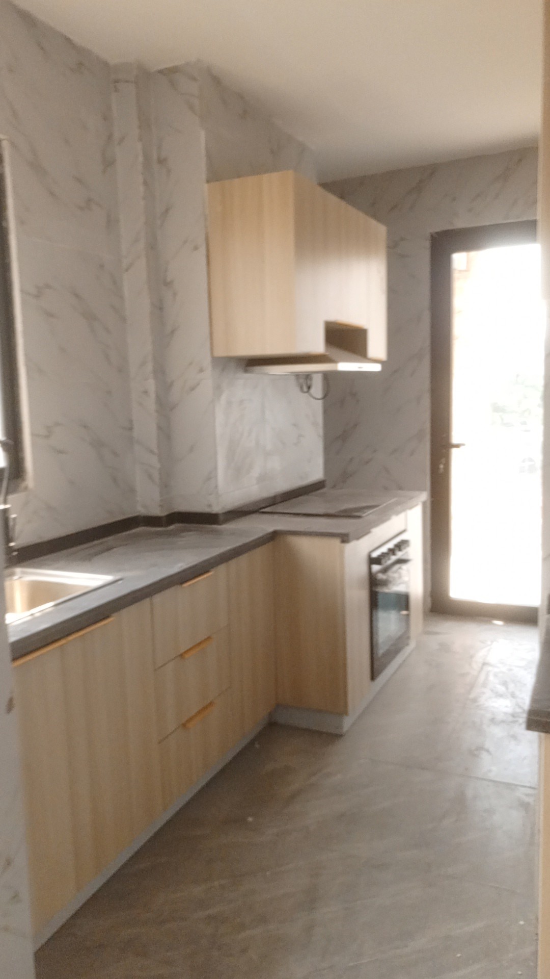 scaled_1004984914 Appartement à Louer – Lingwala, Kinshasa