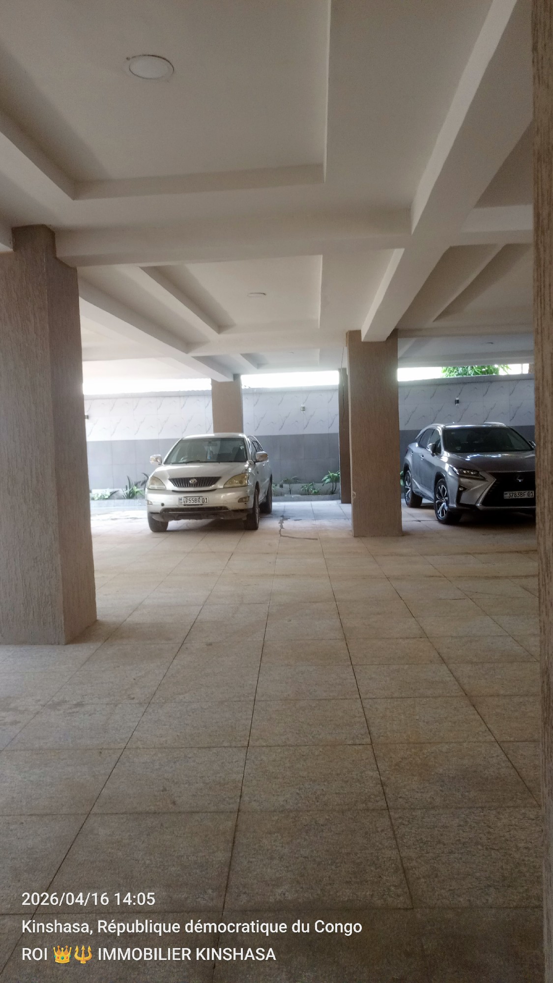 scaled_1004985034 Appartement à Louer – Lingwala, Kinshasa