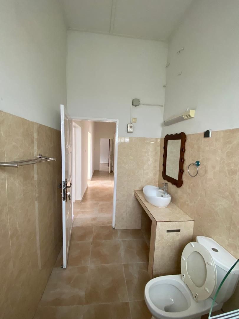 Villa à Louer – Ngaliema, Kinshasa