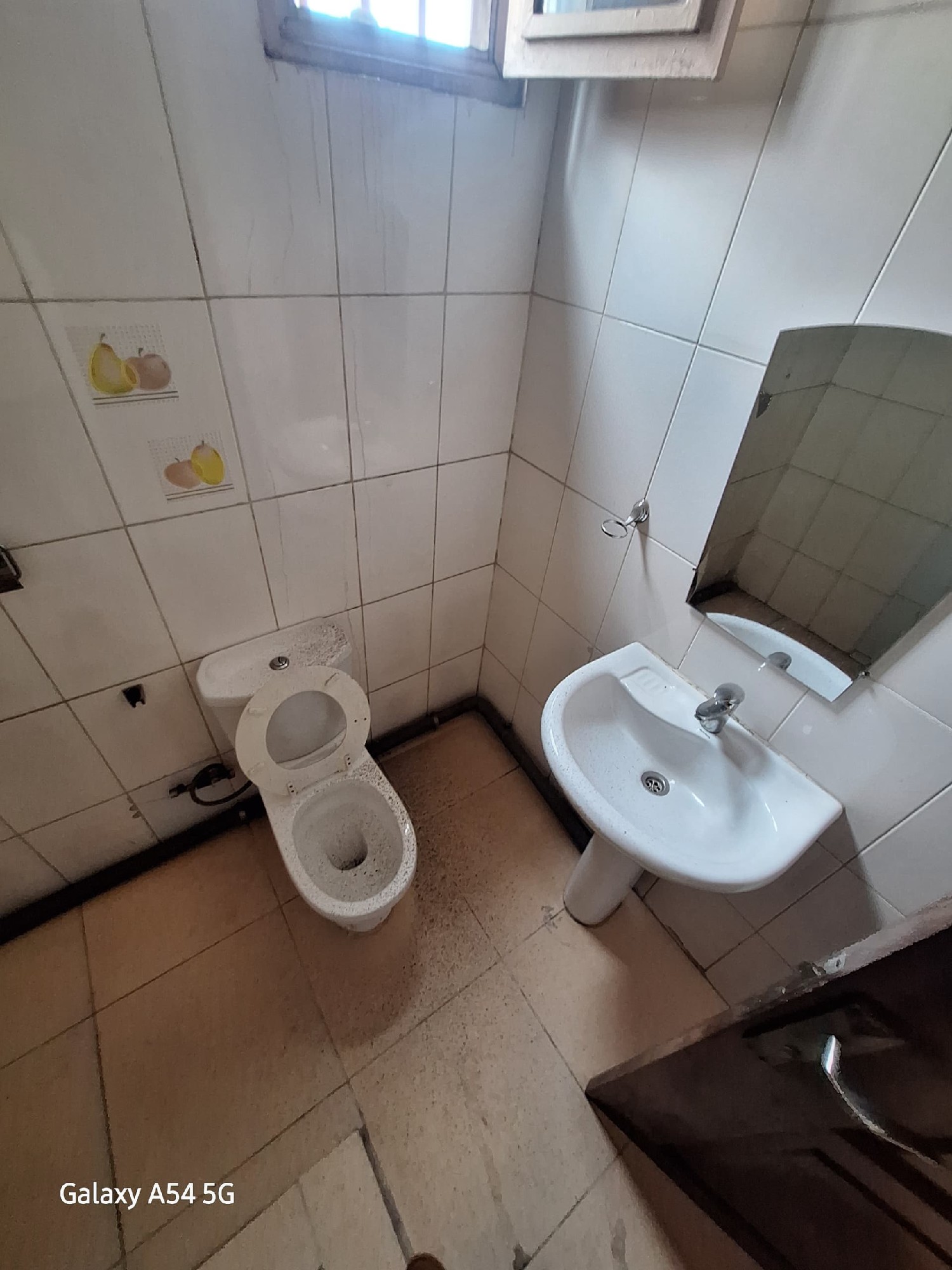 scaled_1005382115 Appartement à Louer – Lingwala, Kinshasa