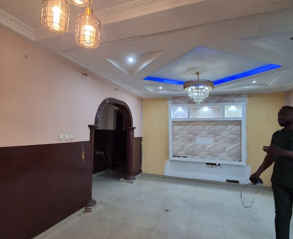 Appartement à Louer – Kasa-Vubu, Kinshasa