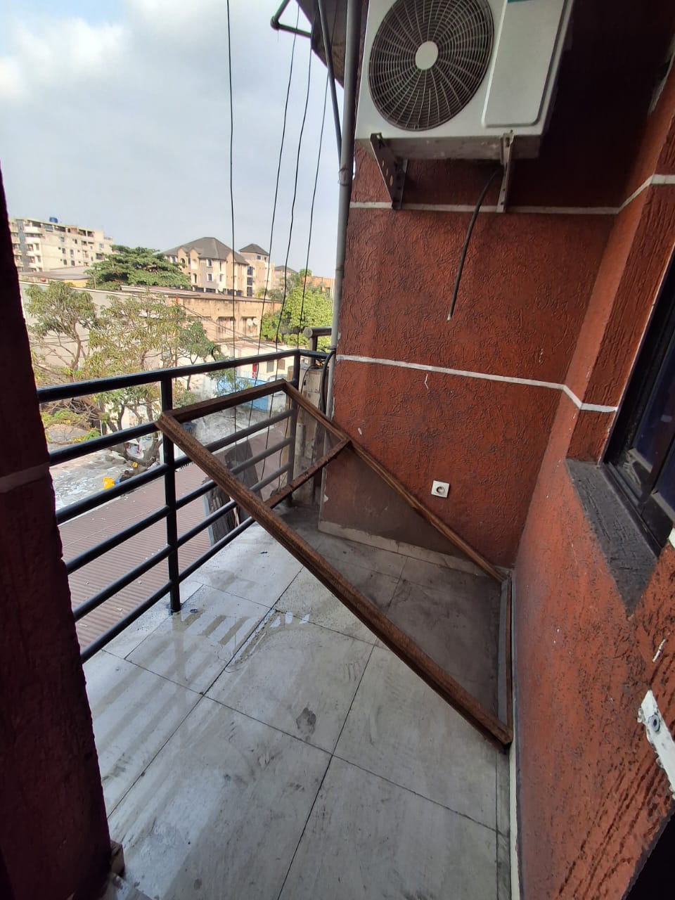 Appartement à Louer – Kasa-Vubu, Kinshasa