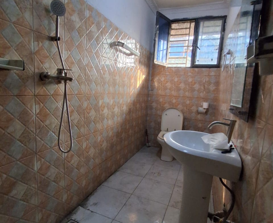 Appartement à Louer – Kasa-Vubu, Kinshasa