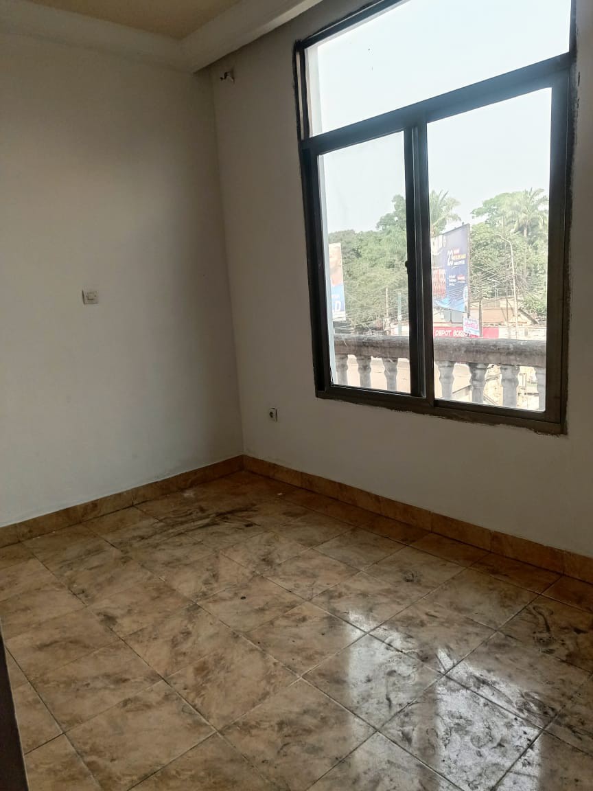 scaled_1005408880 Appartement à Louer – Kintambo, Kinshasa