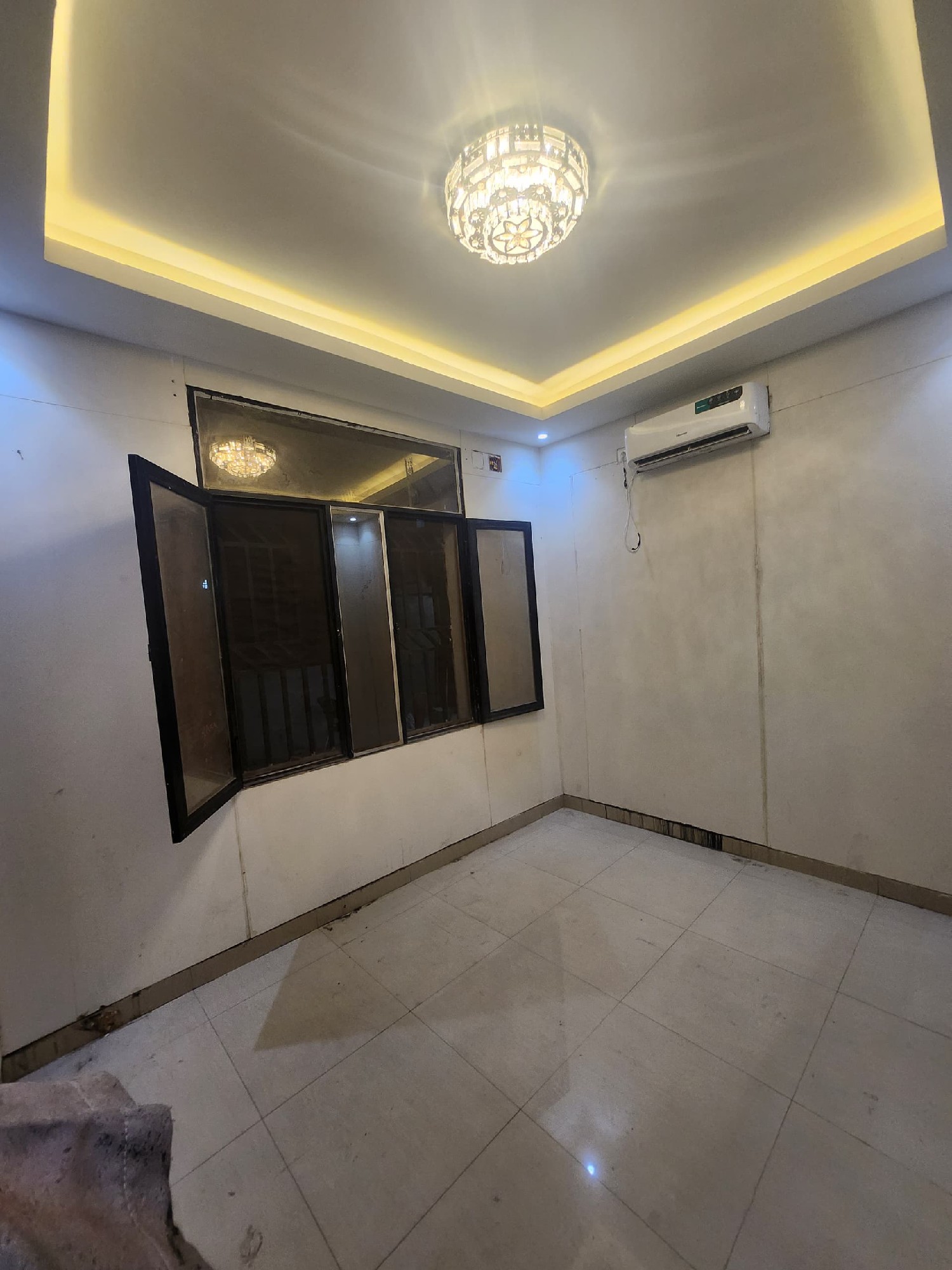 scaled_1005425402 Appartement à Louer – Lingwala, Kinshasa