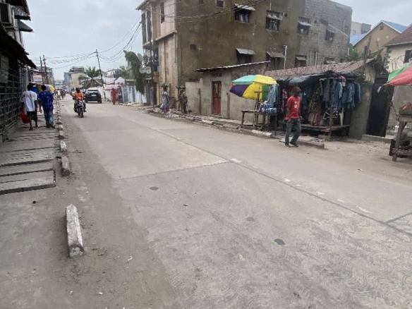 Parcelle-terrain à vendre – lingwala, kinshasa
