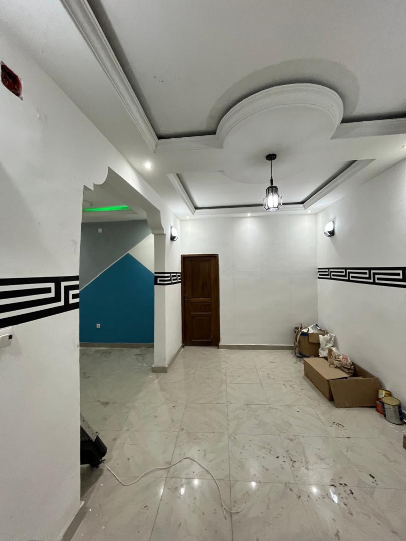 scaled_1005443666 Appartement à Louer – Lingwala, Kinshasa