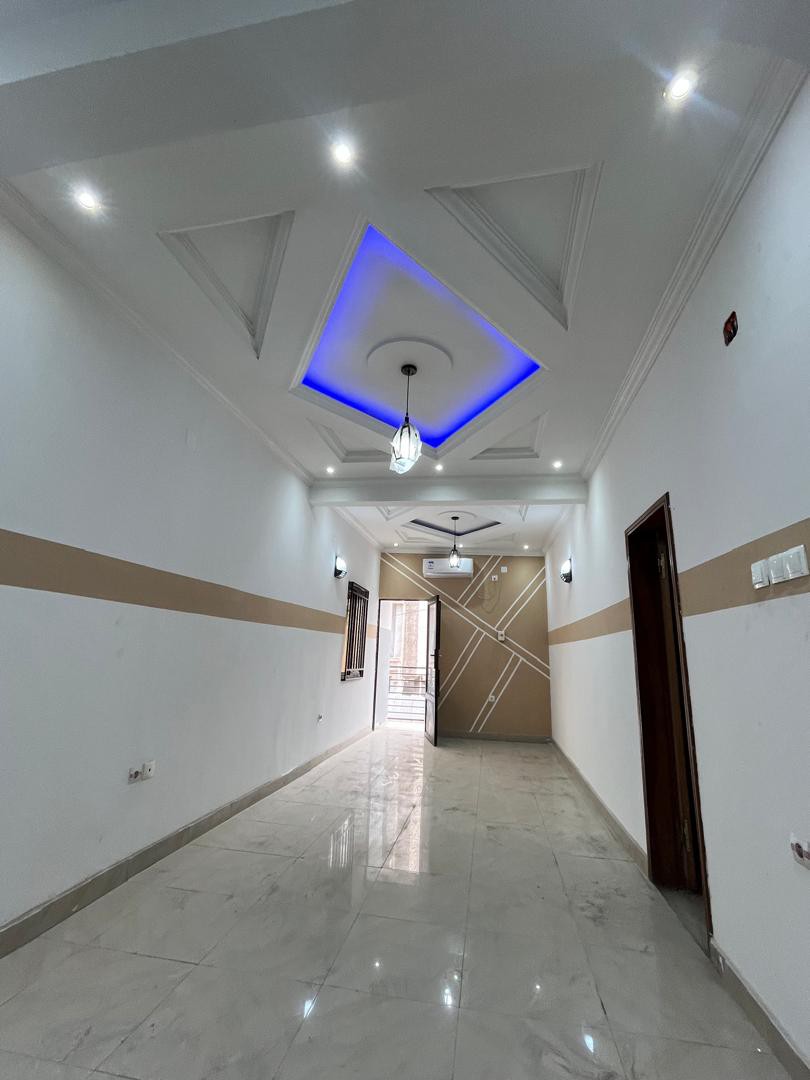 scaled_1005443672 Appartement à Louer – Lingwala, Kinshasa