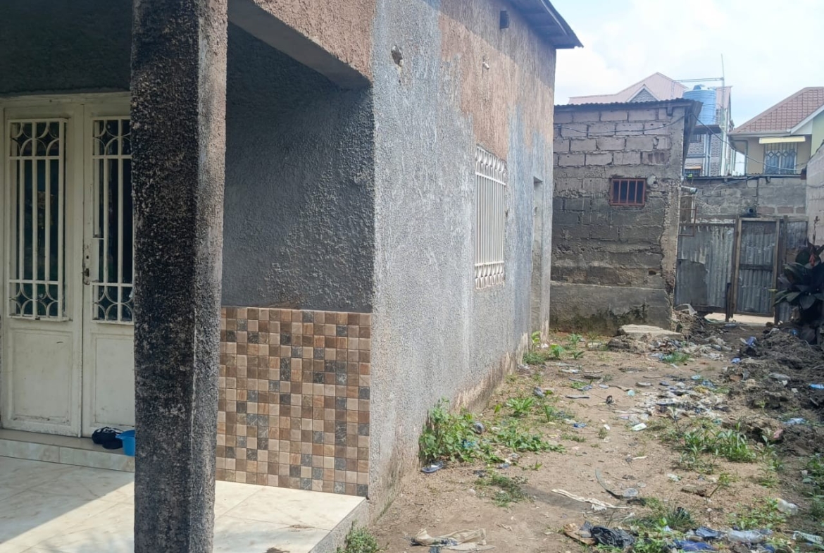 Parcelle-Terrain à Vendre – Ngaliema, Kinshasa