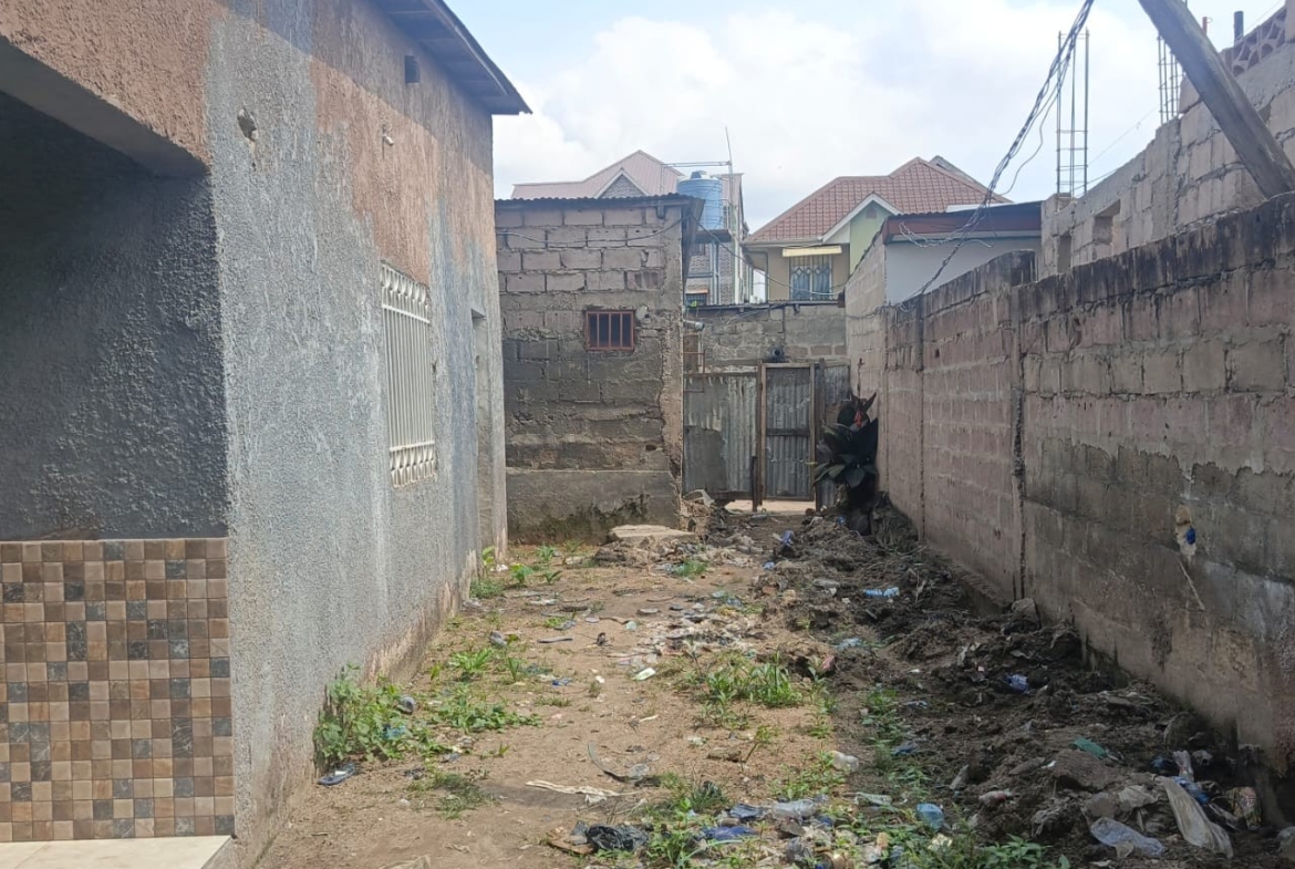 Parcelle-Terrain à Vendre – Ngaliema, Kinshasa