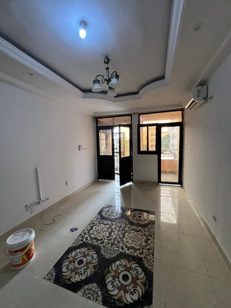 scaled_1005447647 Appartement à Louer – Lingwala, Kinshasa