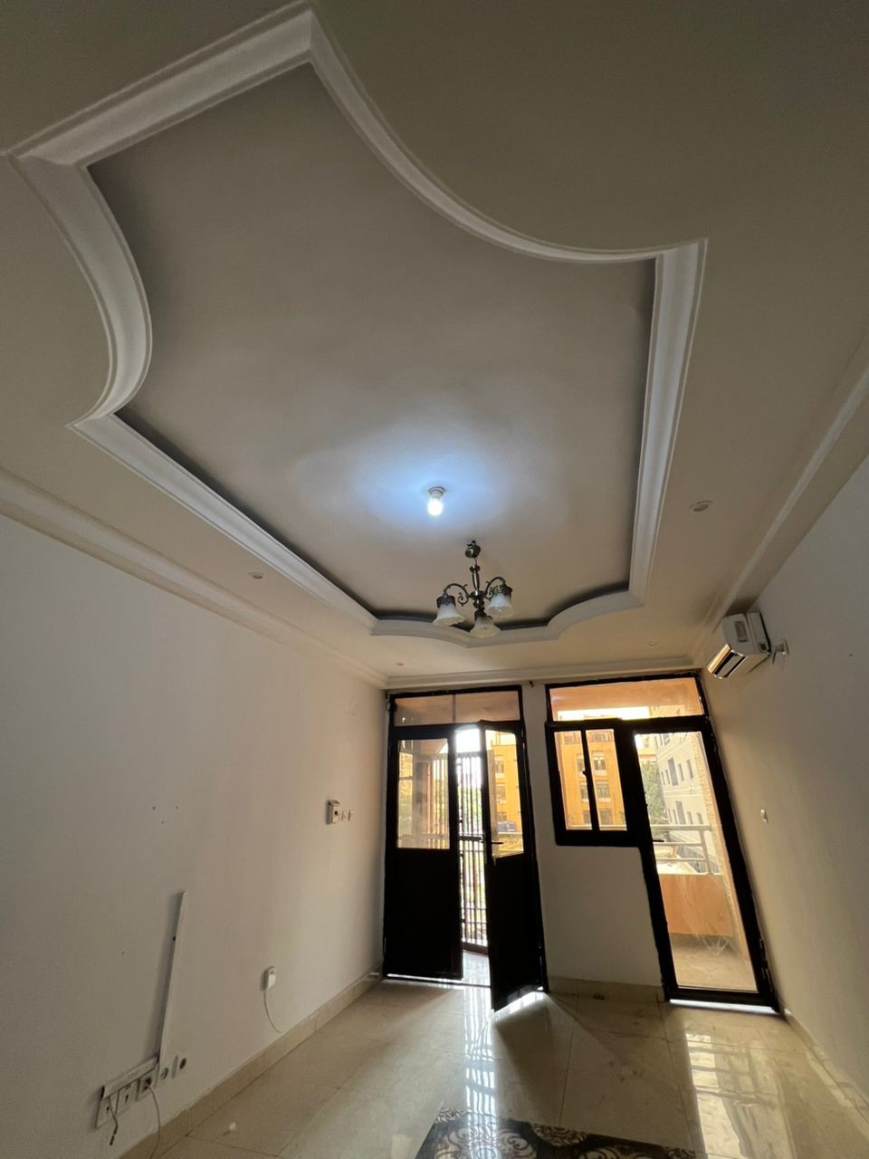 scaled_1005447657 Appartement à Louer – Lingwala, Kinshasa