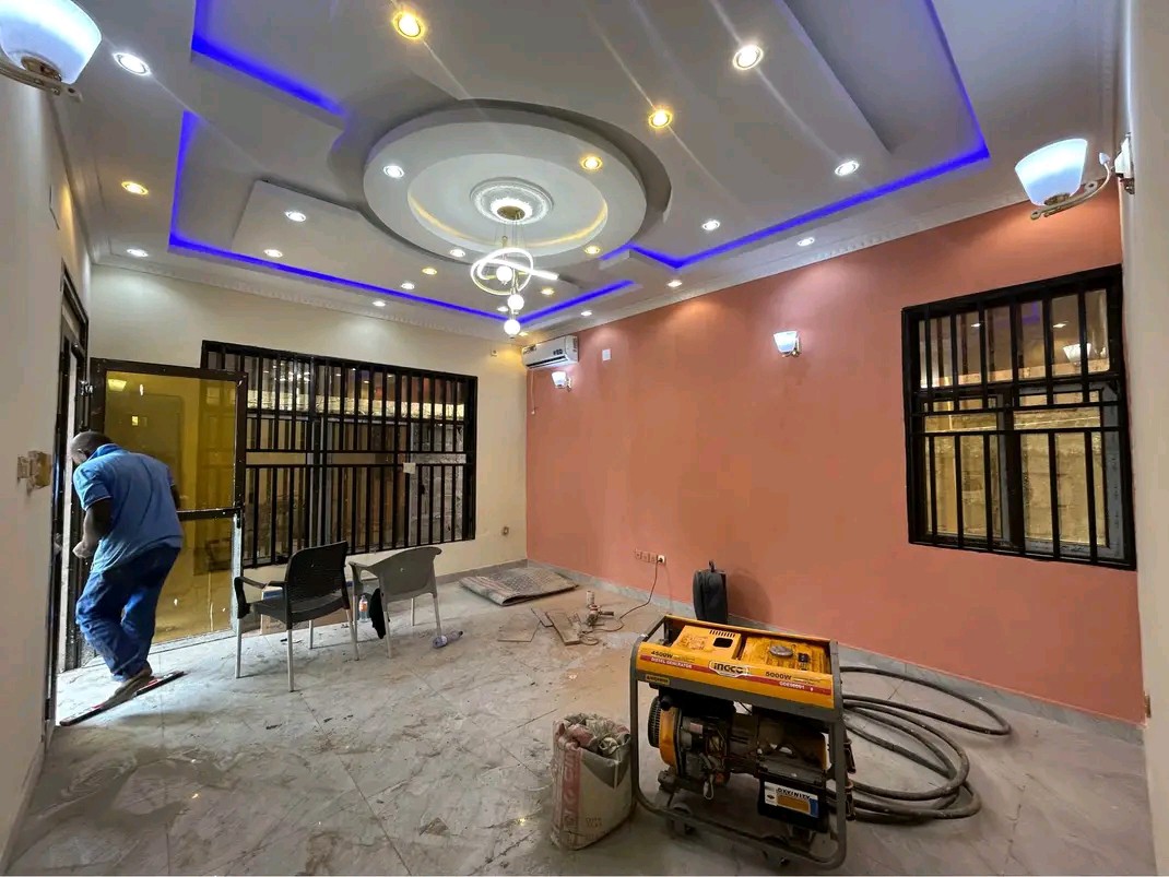 scaled_1005457901 Appartement à Louer – Lingwala, Kinshasa